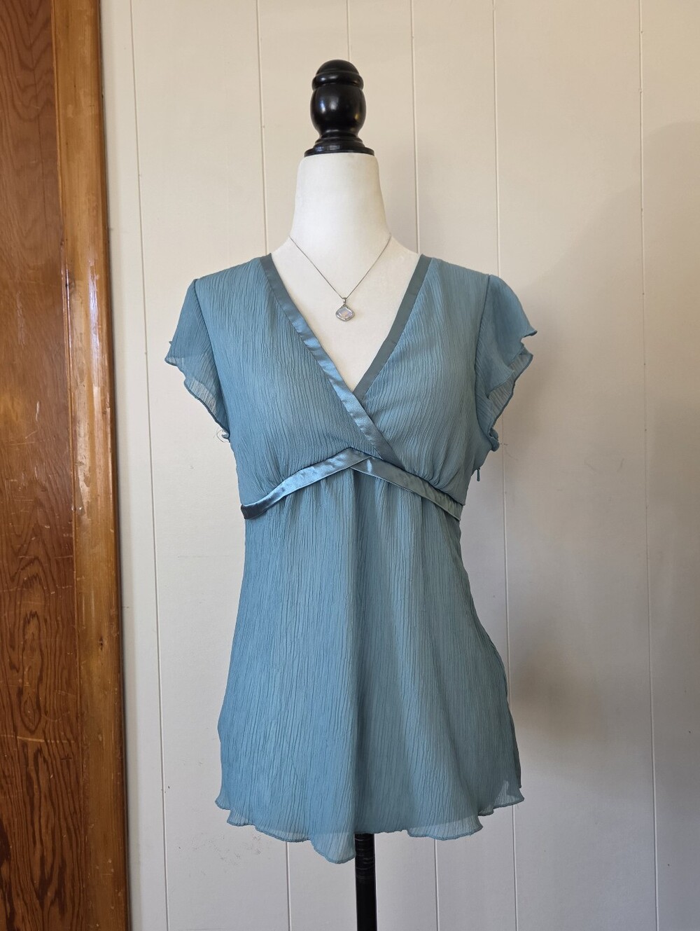 2000's Rickis | Turquoise Blue  V-Neck Babydoll Flutter Sleeve Top |  Fairycore